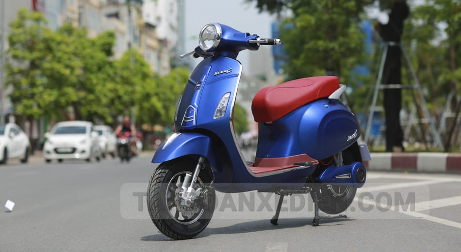 xe m&aacute;y điện Vespa Roma S
