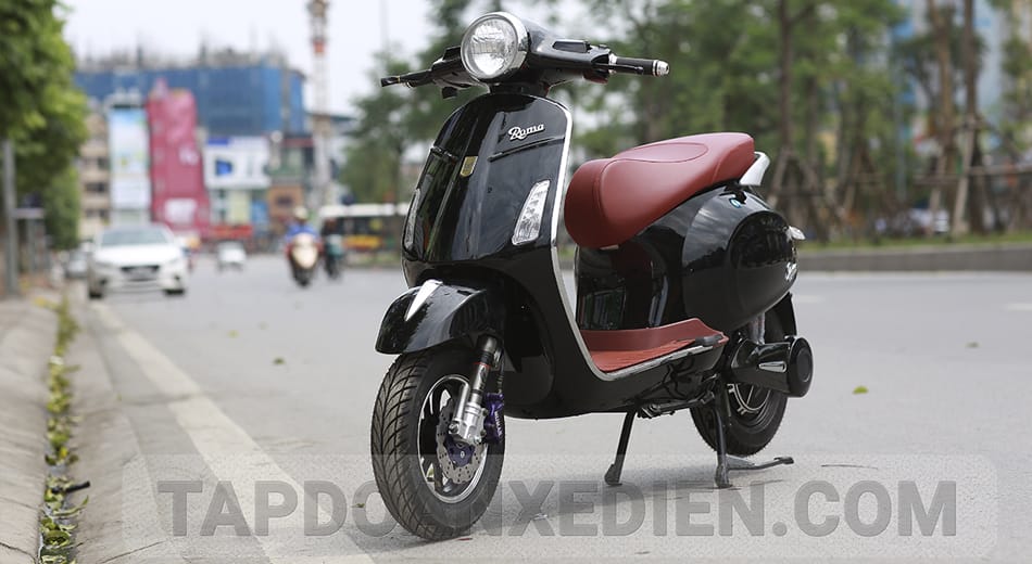xe m&aacute;y điện Vespa Roma