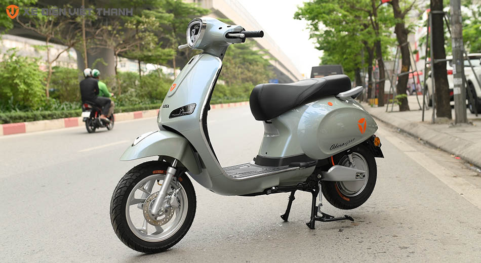 Xe máy điện YADEA Odora Pro