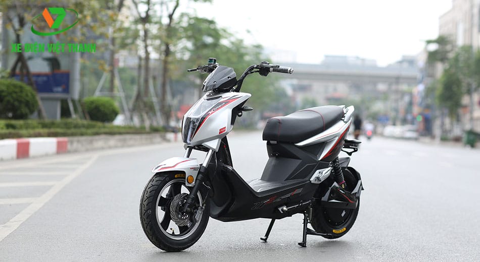 XE MÁY ĐIỆN XTREME V5